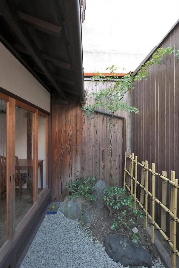 Villa Takeya Tenmangu Kyoto Japan